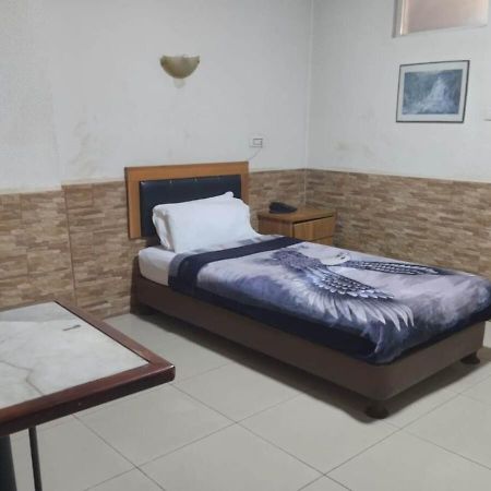 Amman Palace Hotel エクステリア 写真