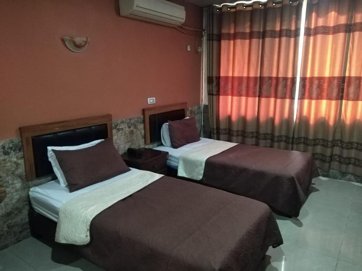 Amman Palace Hotel エクステリア 写真