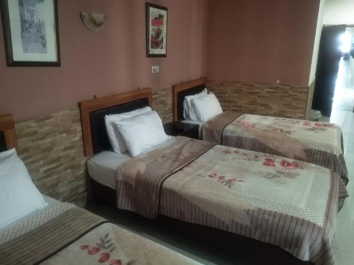 Amman Palace Hotel エクステリア 写真